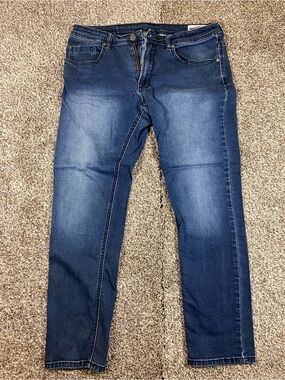 Slim Straight Men's Jeans in Dark Blue